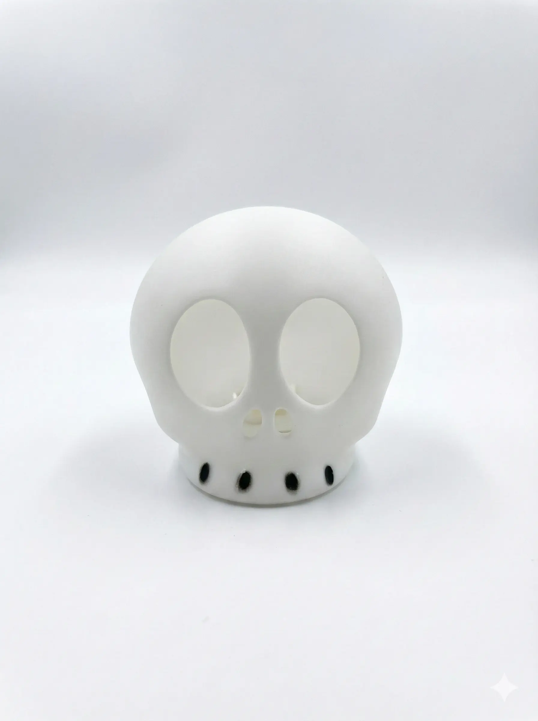 Custom blow molded white plastic skull decoration for Halloween - Factory Production